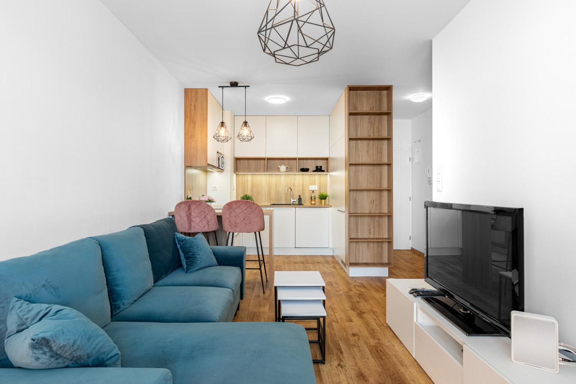 Leo Apartment - Ac & Free Parking Bratislava Exterior photo